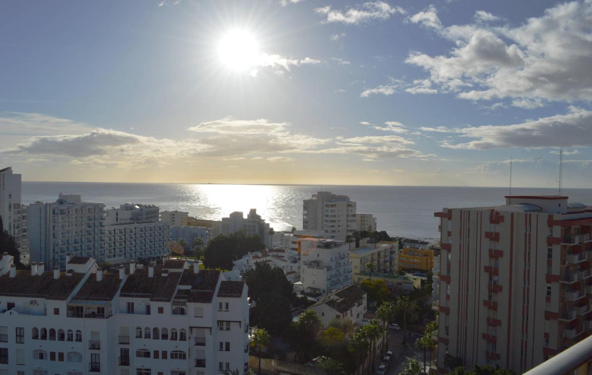 Apart With Swimming Pool Open All Year Benalmádena Exteriör bild